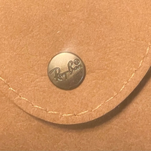 Ray-Ban Boyfriend Black Shades - Picture 5 of 10